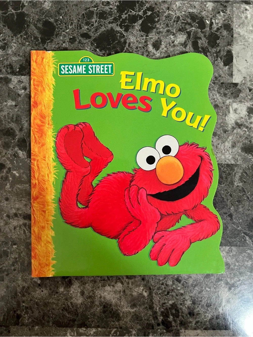 Sesame Street Elmo Loves You! Board Book 2005 Sarah Albee Dalmatian Press Kids